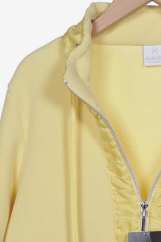 Madeleine Sweatshirt & Zip-Up Hoodie in L in Yellow