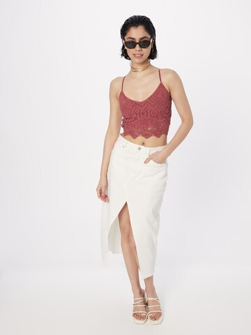 ABOUT YOU Top 'Gemma' in Rood