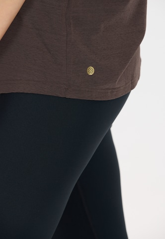 Athlecia Functioneel shirt 'LIZZY' in Bruin