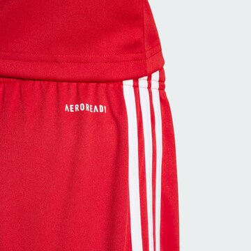 Regular Pantalon de sport 'Squadra 25' ADIDAS PERFORMANCE en rouge