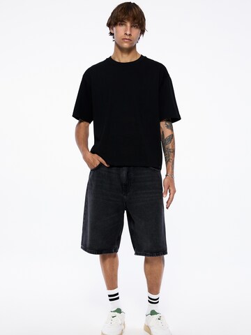 Loosefit Jeans di Pull&Bear in nero