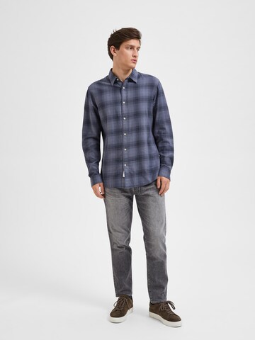 SELECTED HOMME Regular fit Button Up Shirt 'Robin' in Blue