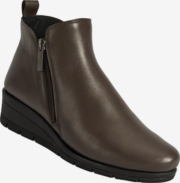 Desa Boots in Braun: Vorderseite