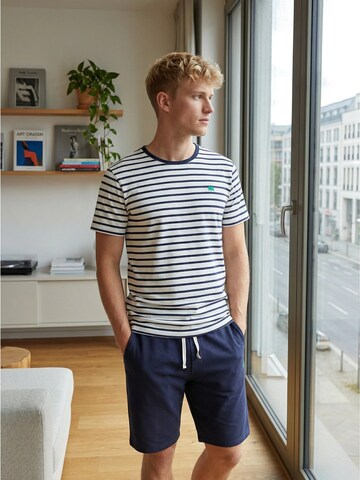 Phil & Co. Berlin Pyjama kort 'Phil & Co. Berlin Men's Shorty Set – Cotton Pyjamas with Fashionable Print & Colour Gradient, Spring/Summer, S–XXL' in Wit: voorkant