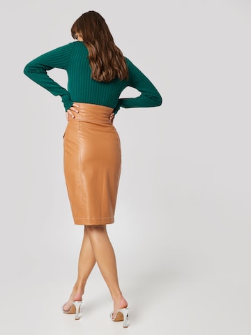 Katy Perry exclusive for ABOUT YOU Skirt 'Dita' in Brown