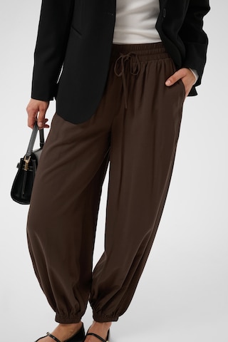 Kaffe Barrel Trousers 'KAAlberta' in Brown