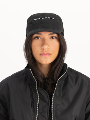 Casquette ALPHA INDUSTRIES en noir : devant