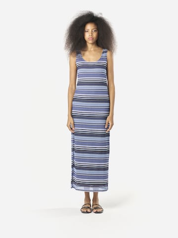 KOROSHI Трикотажное платье в Синий: спереди