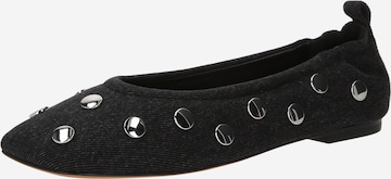 Balerini de la 3.1 Phillip Lim pe negru: față