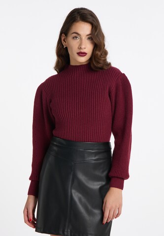 faina Sweater in Red: front