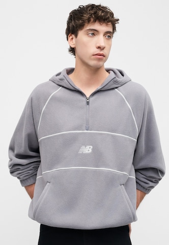 new balance Trui 'Trackside' in Grijs