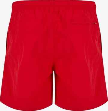Shorts de bain Urban Classics en rouge