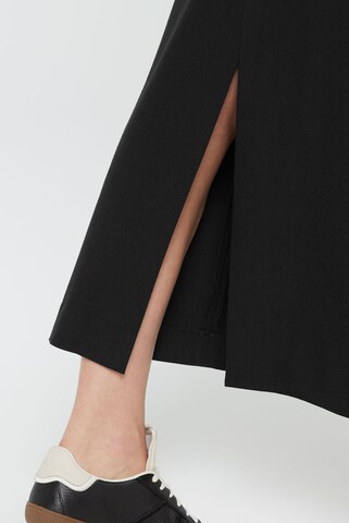 SENSES.THE LABEL Skirt in Black