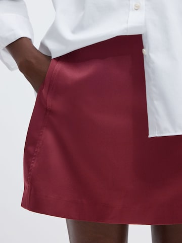 Jupe SELECTED en rouge