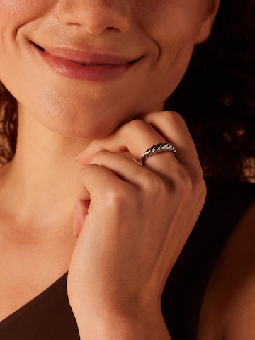 Lucardi Ring 'Glitzerndes Basic' in Zilver: voorkant