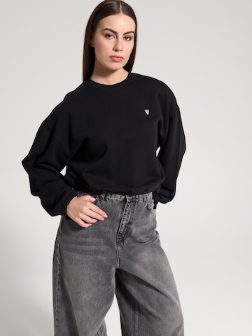 NOWIHT Sweatshirt 'Zephyrine' in Zwart