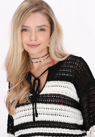 IZIA Kampsun 'Fashion Look', värv must
