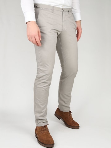 Suitable Slim fit Chino trousers 'Locke' in Grey: front