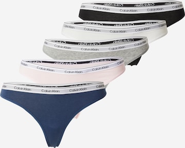 Calvin Klein Underwear Стринги в Синий: спереди
