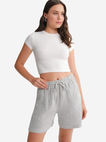 Wide leg Pantaloni di MixRay in beige