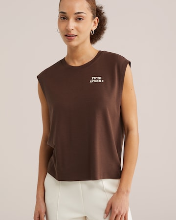 WE Fashion - Top en marrón: frente