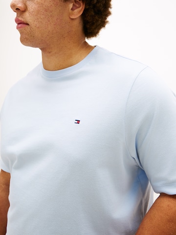 T-Shirt 'ESS SEASONAL' Tommy Hilfiger Big & Tall en bleu