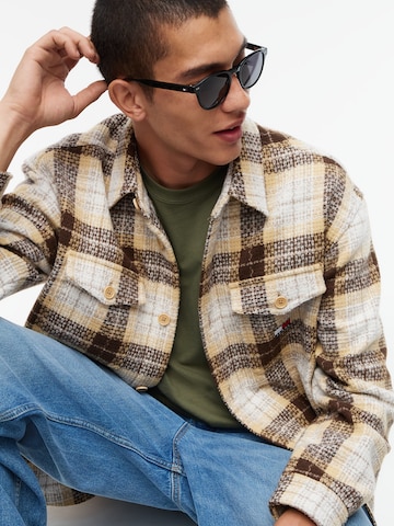 Tommy Jeans - Ajuste regular Camisa en beige