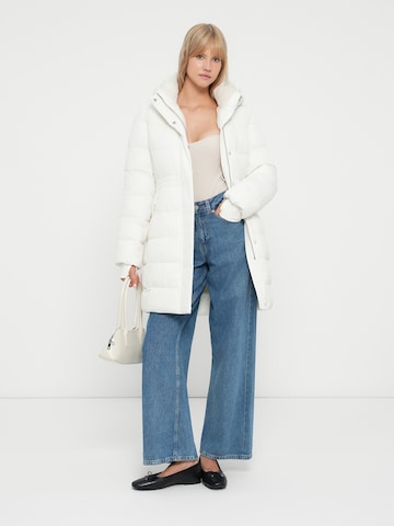 HOLLISTER Winter coat in White