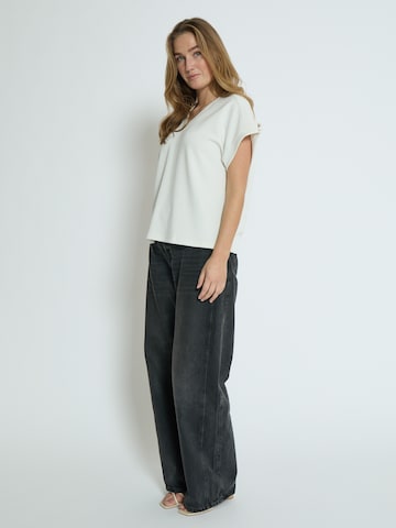 T-shirt 'Dicette' Peppercorn en blanc