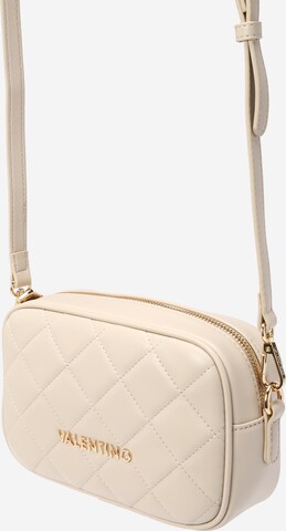 VALENTINO - Bolso de hombro 'Ocarina' en beige