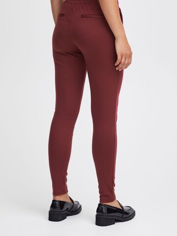 Tapered Pantaloni 'KATE' di ICHI in rosso