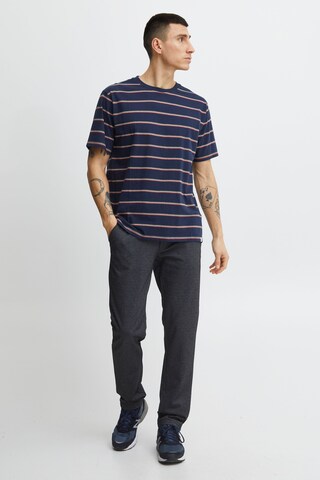 T-Shirt !Solid en bleu