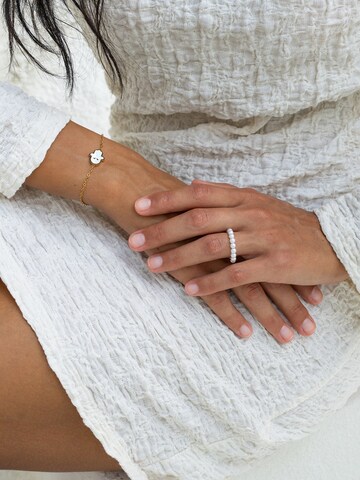 Made by Nami Ring in White