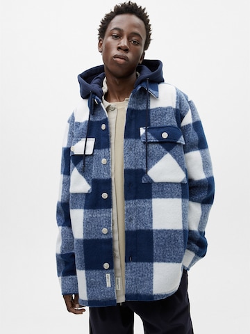 Pull&Bear Between-Season Jacket in Blue: front