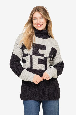 LAURASØN Sweater in Grey: front