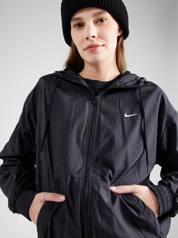 Nike Sportswear Přechodná bunda 'Classic' – černá