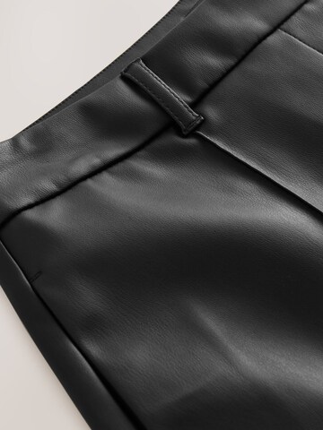 regular Pantaloni di Next in nero