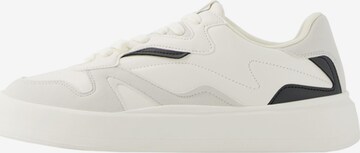 Bershka Sneakers laag in Zwart