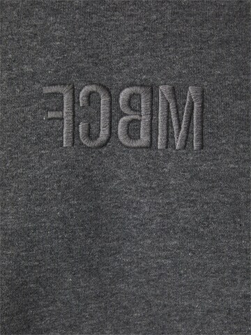 FCBM Sweatshirt 'Jim' in Grey