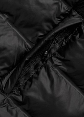 MANGO TEEN Winterjacke in Schwarz