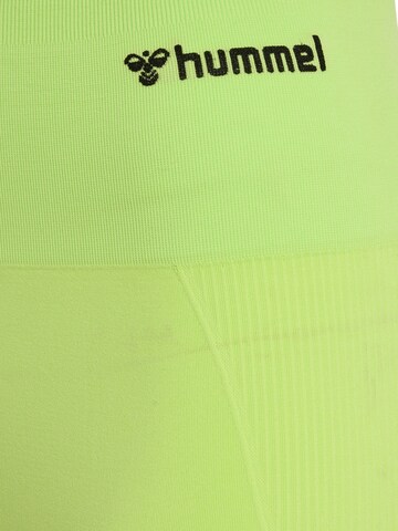 Hummel Skinny Spodnie sportowe 'Tif' w kolorze zielony