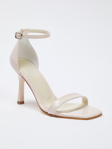 Sandales à lanières Trendyol en beige