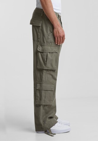 Loosefit Pantaloni cargo di Urban Classics in verde