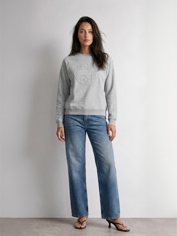 Levete Room Pullover ' LR-NUKA ' i grå