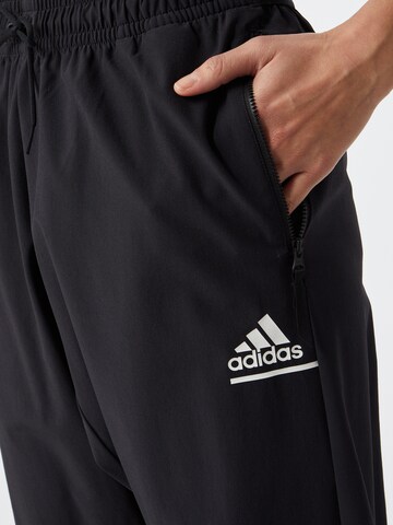 Effilé Pantalon de sport 'Z.N.E.' ADIDAS SPORTSWEAR en noir