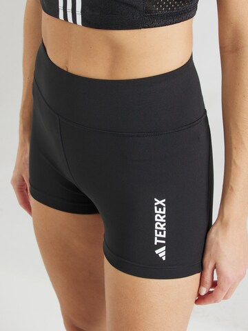 Skinny Pantalon outdoor ADIDAS TERREX en noir