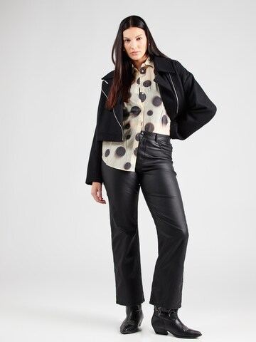 ONLY Carmakoma Regular Jeans 'CARAUGUSTA' in Black