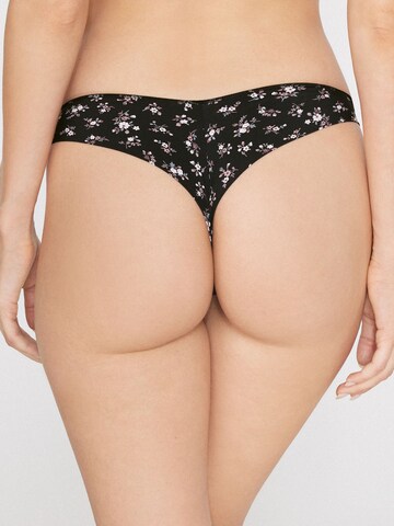 Tezenis Thong in Black