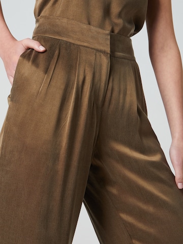 Guido Maria Kretschmer Women Wide leg Pleat-Front Pants 'Silvia' in Brown