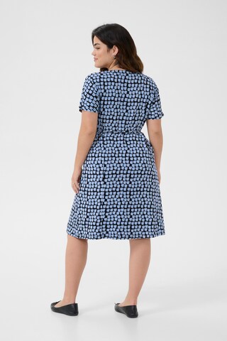 Robe 'Mella' KAFFE CURVE en bleu